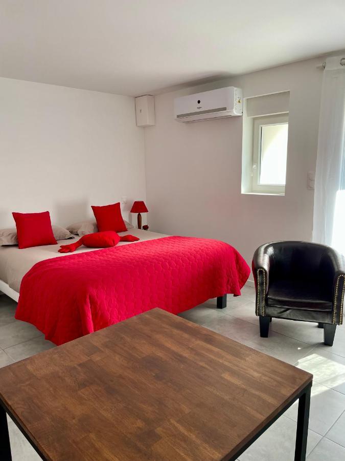 Maison D'Hotes Romarine لو بوسْكا المظهر الخارجي الصورة