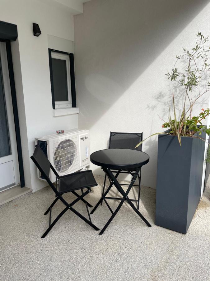 Maison D'Hotes Romarine لو بوسْكا المظهر الخارجي الصورة
