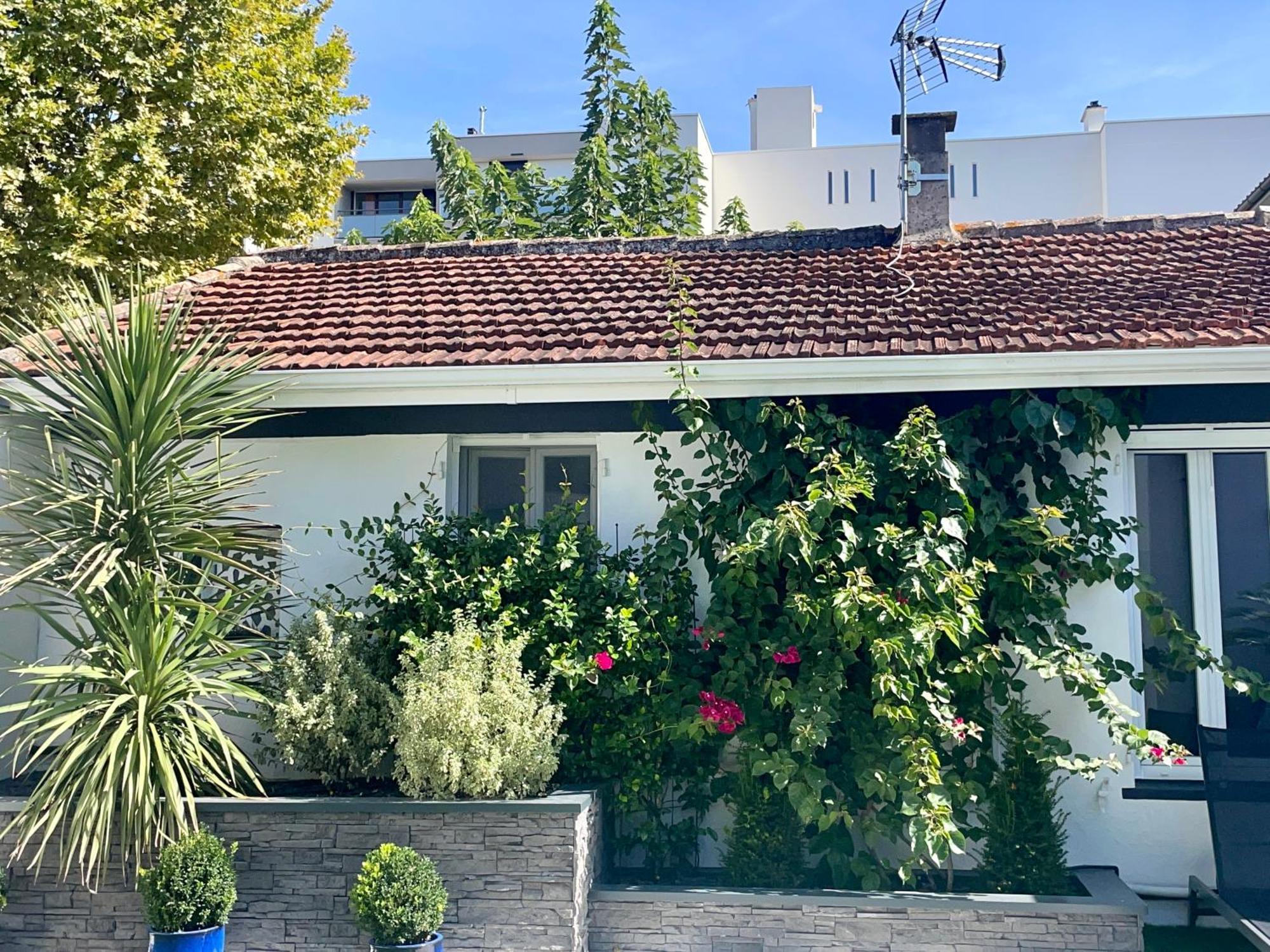 Maison D'Hotes Romarine لو بوسْكا المظهر الخارجي الصورة